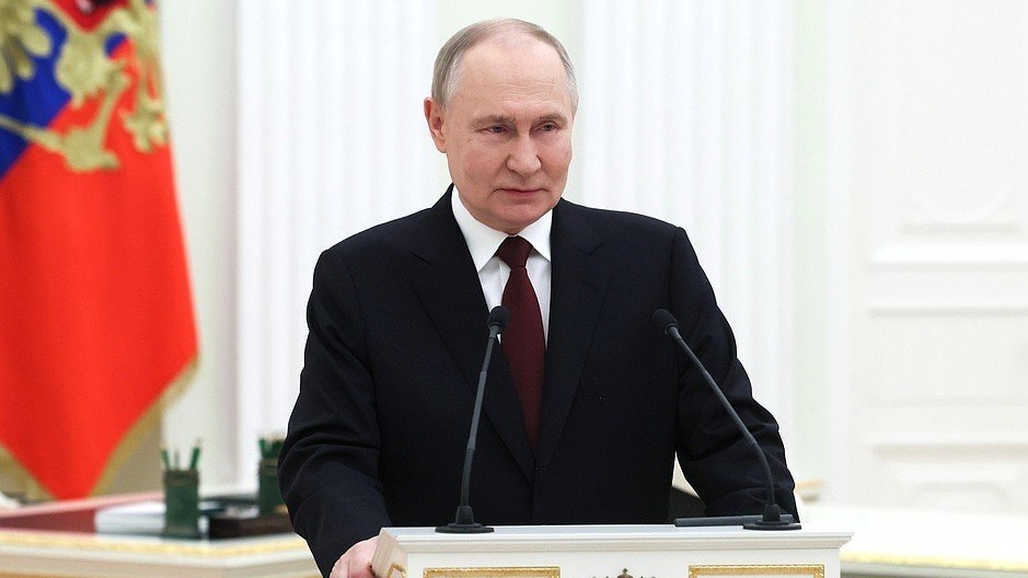 Церемония награждения Героев России