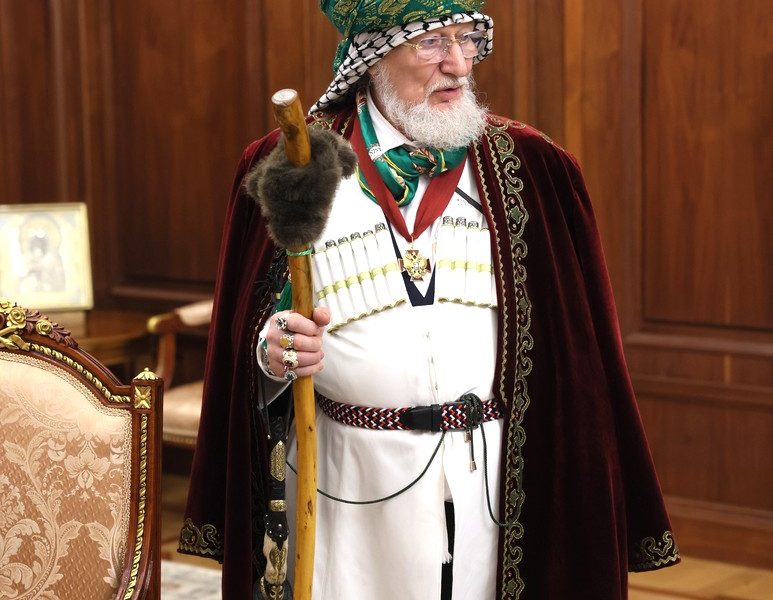 Верховный муфтий, председатель Центрального духовного управления мусульман Талгат Таджуддин.