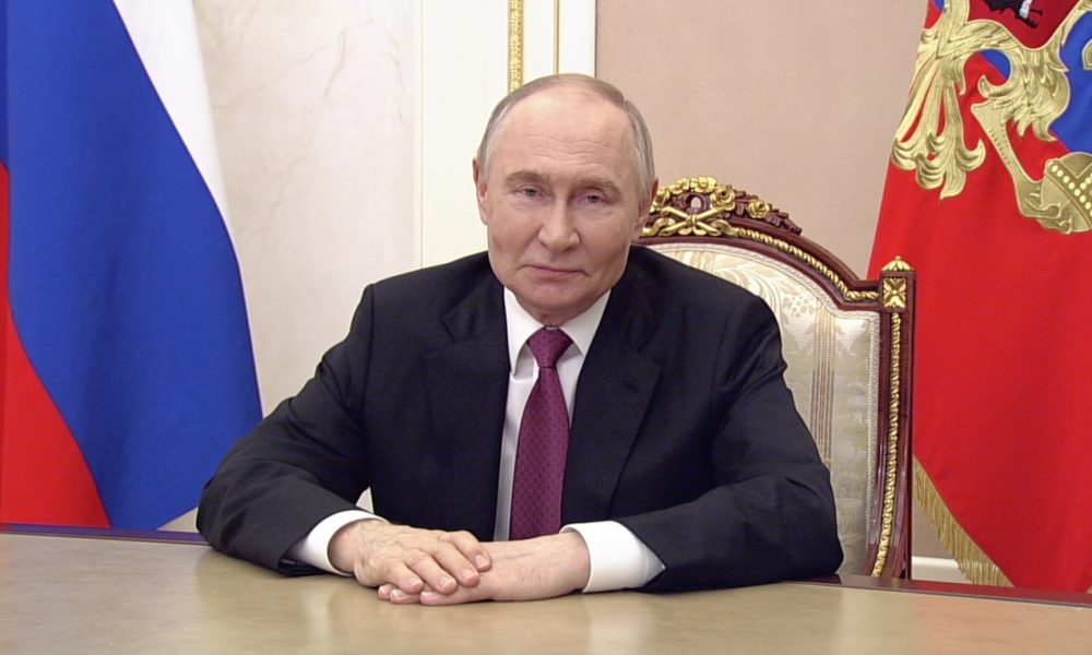 Поздравление со 100-летием выхода первого номера «Комсомольской правды»