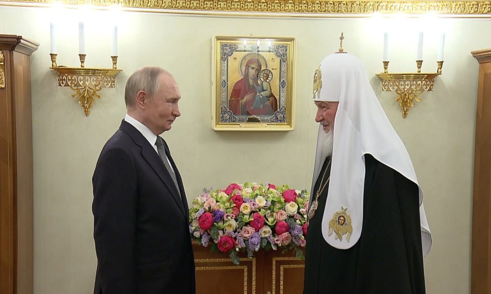 Владимир Путин поздравил Патриарха Московского и всея Руси Кирилла с Днём тезоименитства