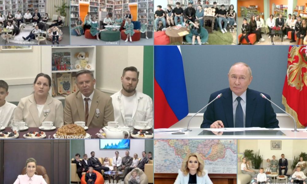 Вступительное слово на встрече с семьями награждённых орденами «Родительская слава» и «Мать-героиня»