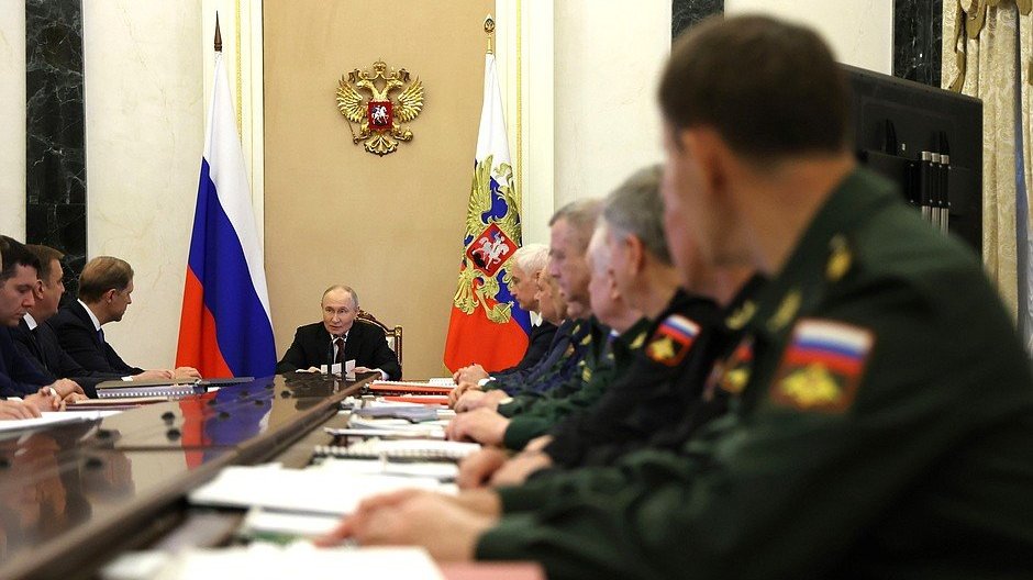 Совещание по рассмотрению основных параметров проекта государственной программы вооружения на 2027–2036 годы