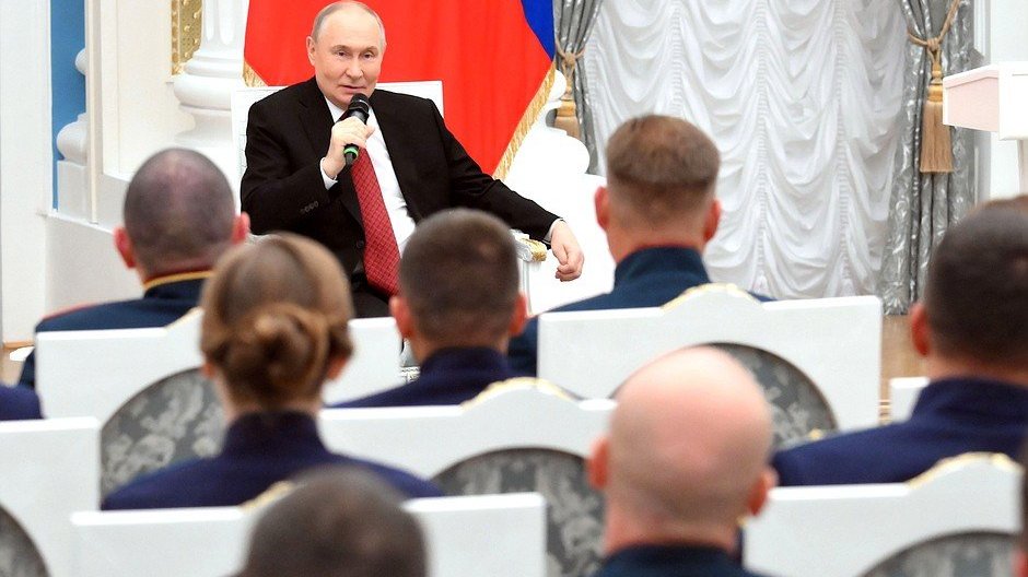 Встреча с участниками программы «Время героев»