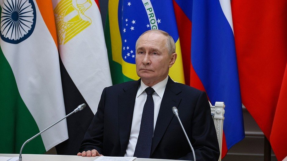 Выступление на главном пленарном заседании XVII саммита БРИКС